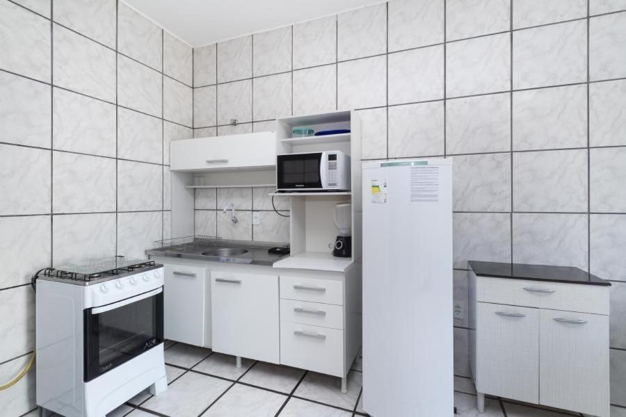 Ferienwohnung Residencial Ipe Amarelo Bombinhas Exterior foto